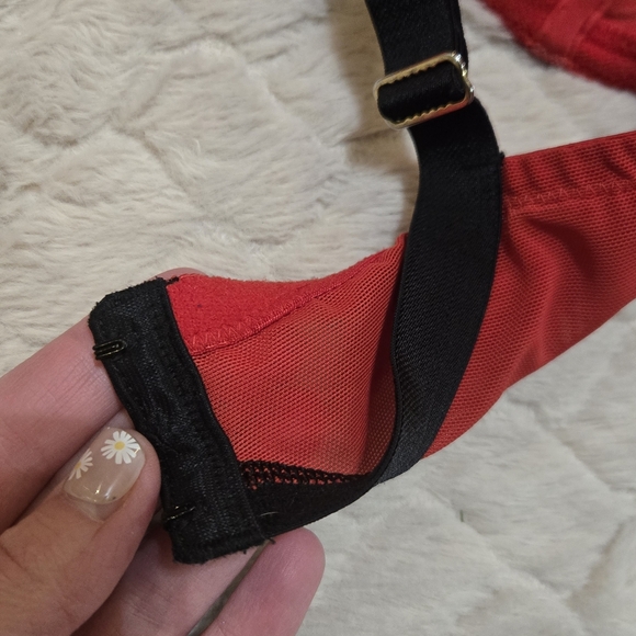 Cacique Red Lace Black Trim Plunge Bra, Size 42D - Picture 5 of 9